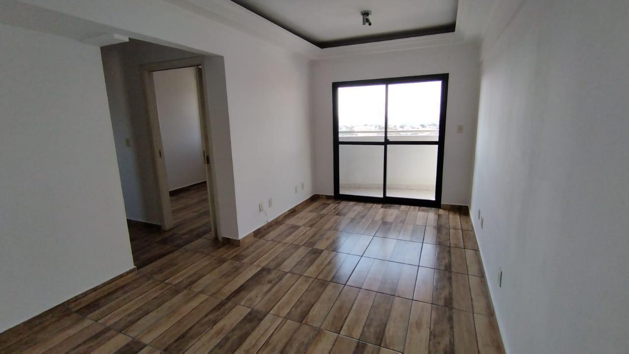 Apartamento à venda com 3 quartos, 60m² - Foto 5