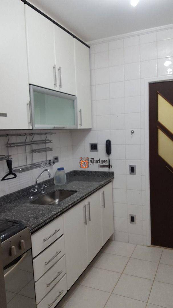 Apartamento para alugar com 3 quartos, 100m² - Foto 5