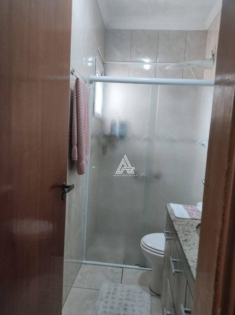 Apartamento à venda com 2 quartos, 70m² - Foto 15