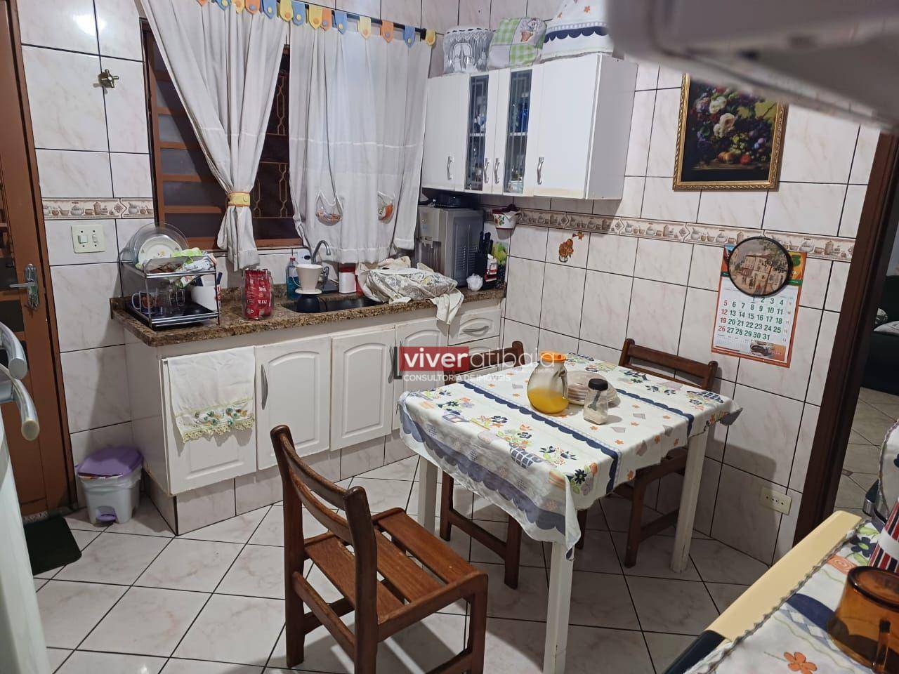 Casa à venda com 2 quartos, 100m² - Foto 12