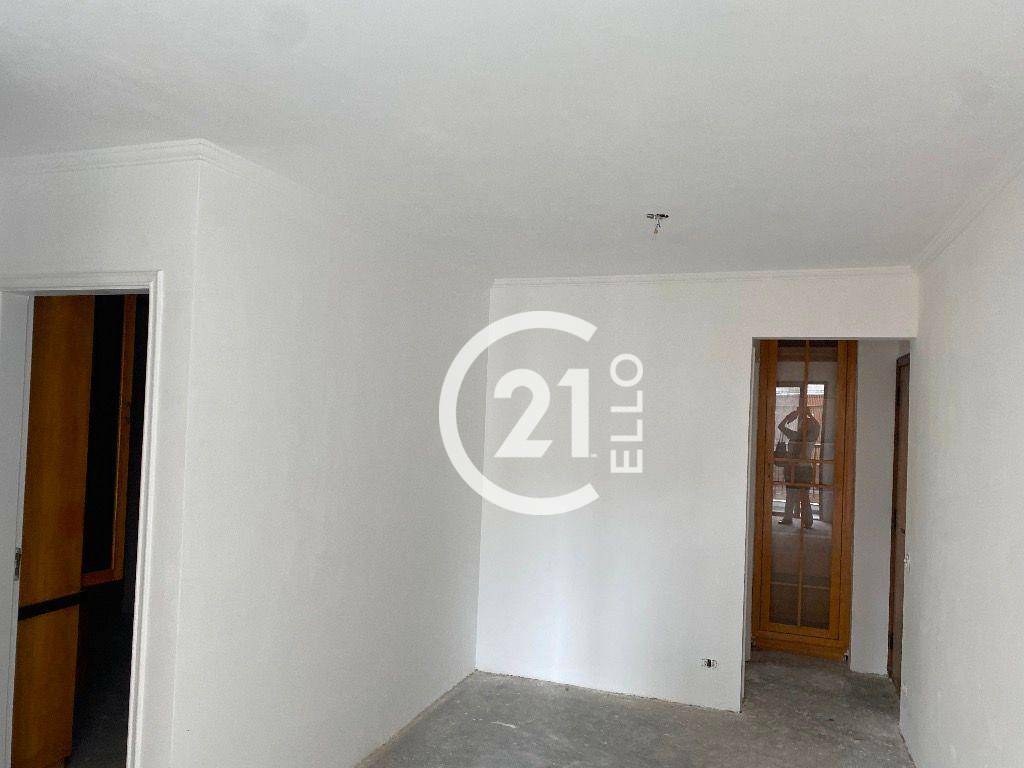 Apartamento à venda com 2 quartos, 60m² - Foto 9