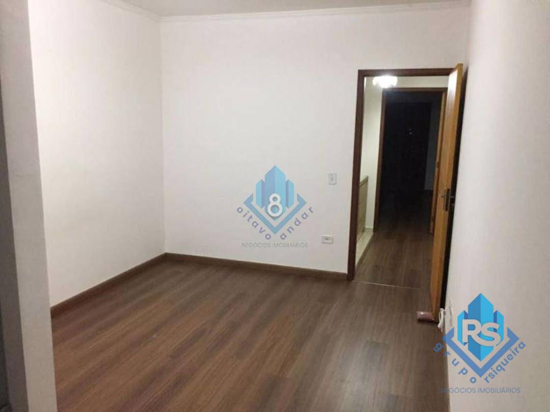 Casa à venda com 2 quartos, 140m² - Foto 13