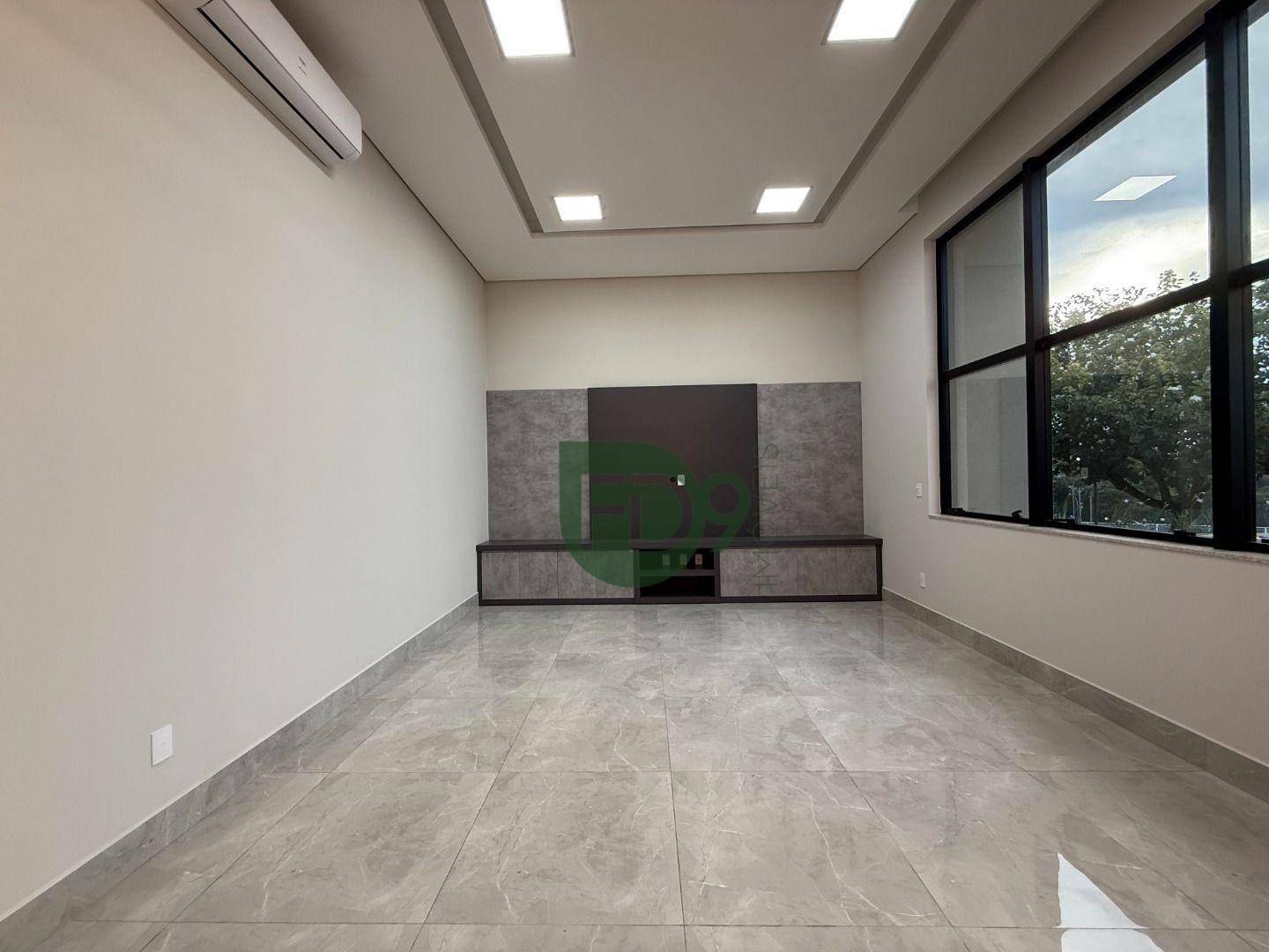 Casa de Condomínio à venda com 3 quartos, 241m² - Foto 2