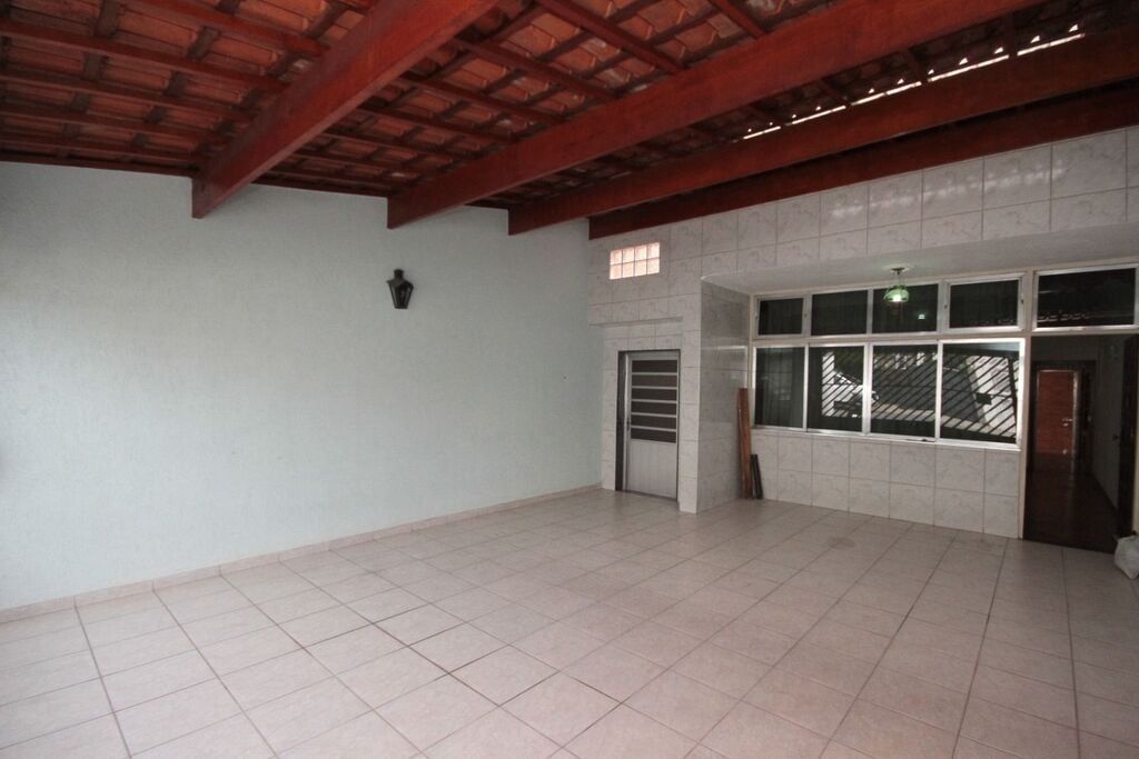 Casa à venda com 4 quartos, 200m² - Foto 21