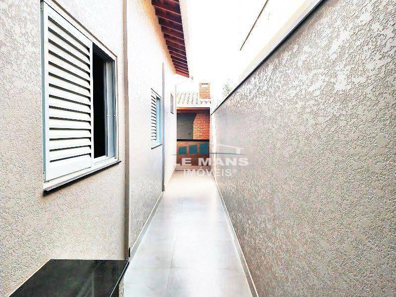 Casa à venda com 3 quartos, 150m² - Foto 25