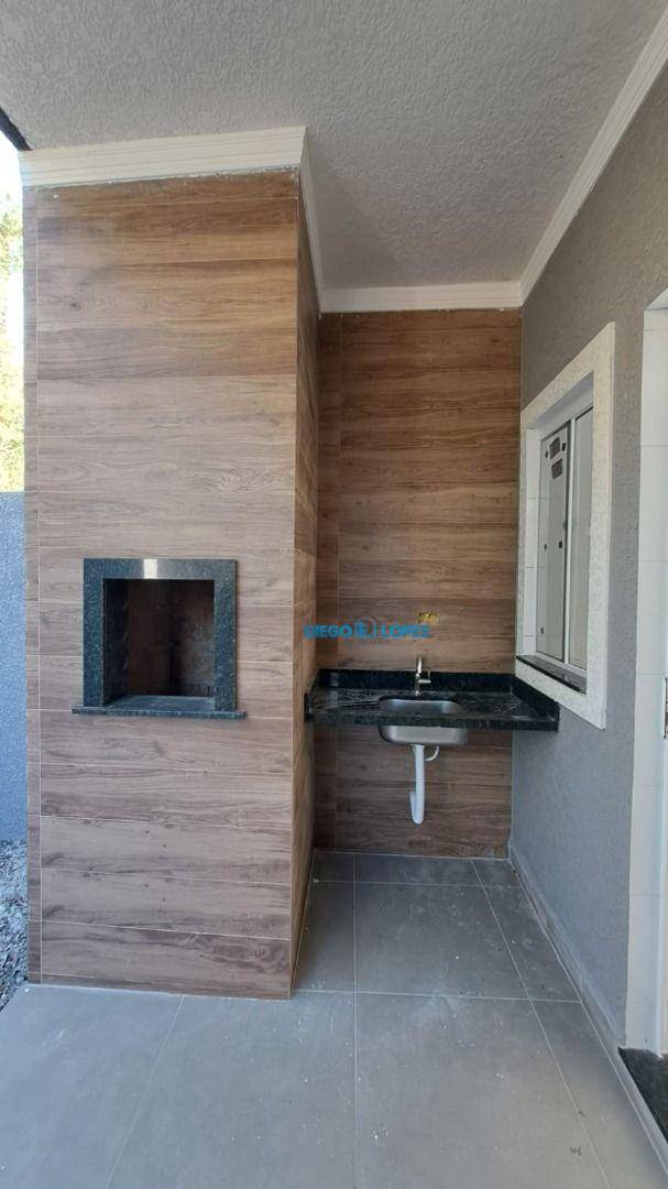 Casa à venda com 3 quartos, 60m² - Foto 16