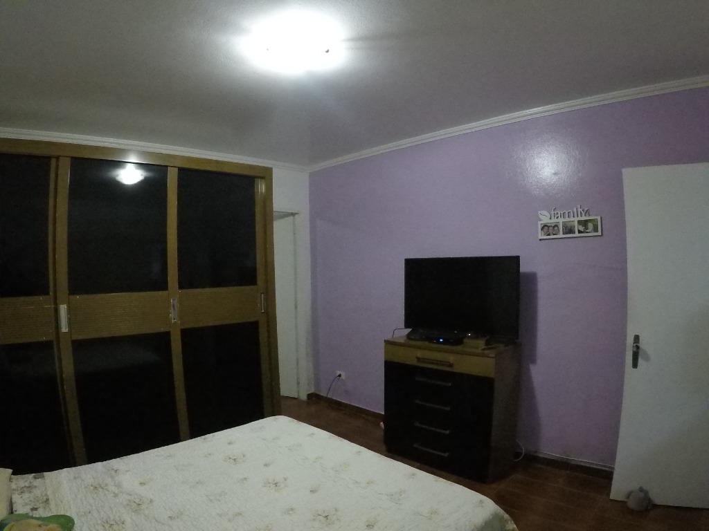 Casa à venda com 6 quartos, 140m² - Foto 42