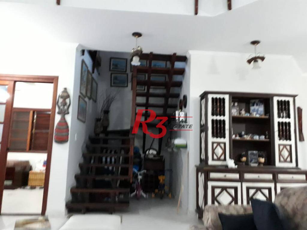 Casa à venda com 4 quartos, 209m² - Foto 10