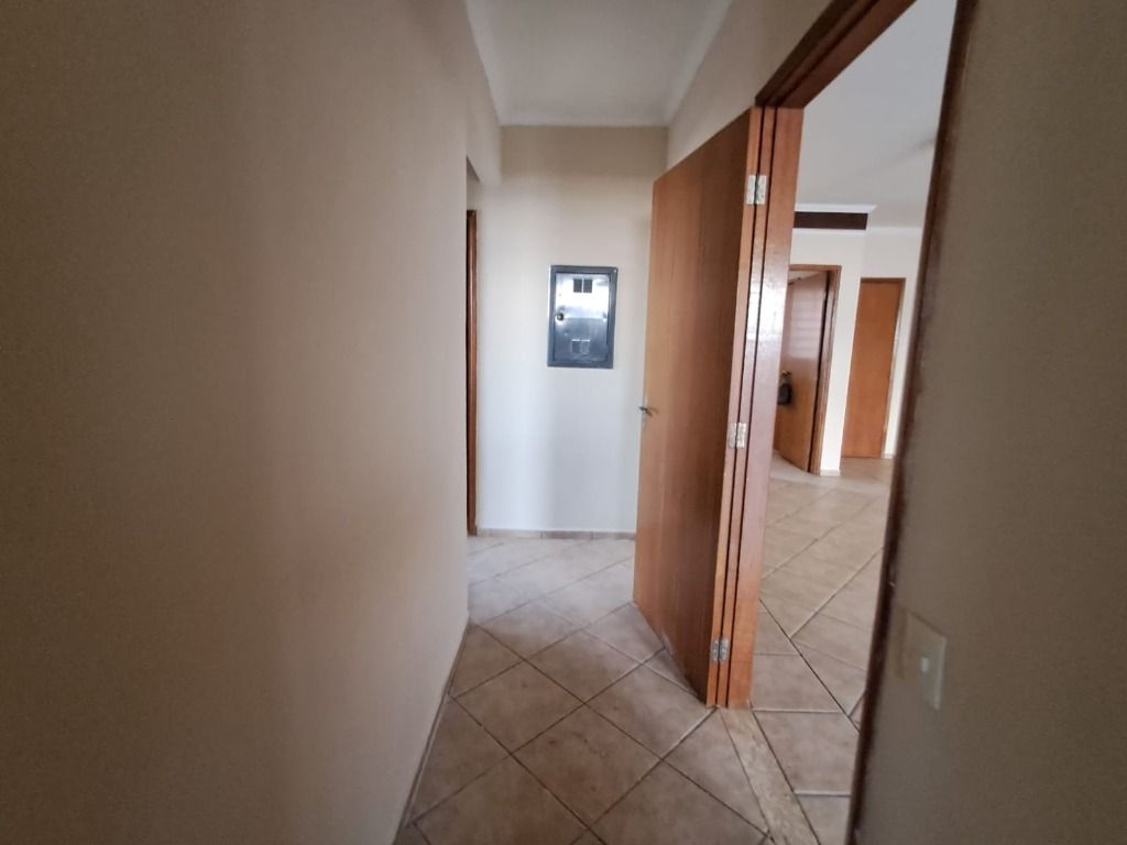 Apartamento à venda e aluguel com 3 quartos, 105m² - Foto 13