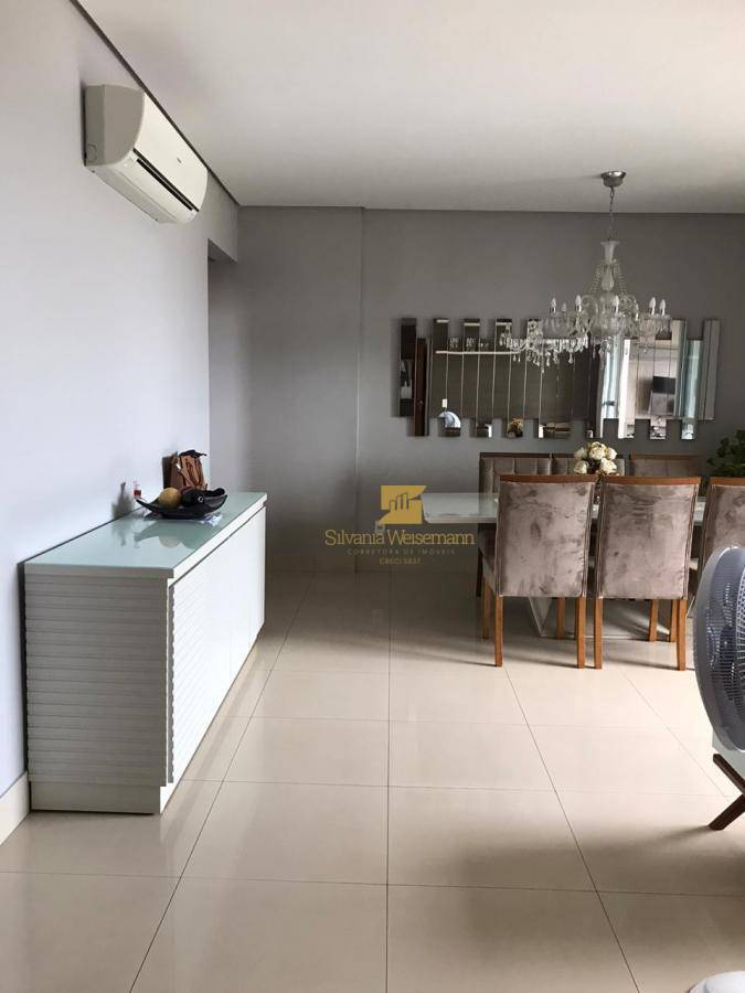 Apartamento à venda com 3 quartos, 134m² - Foto 3