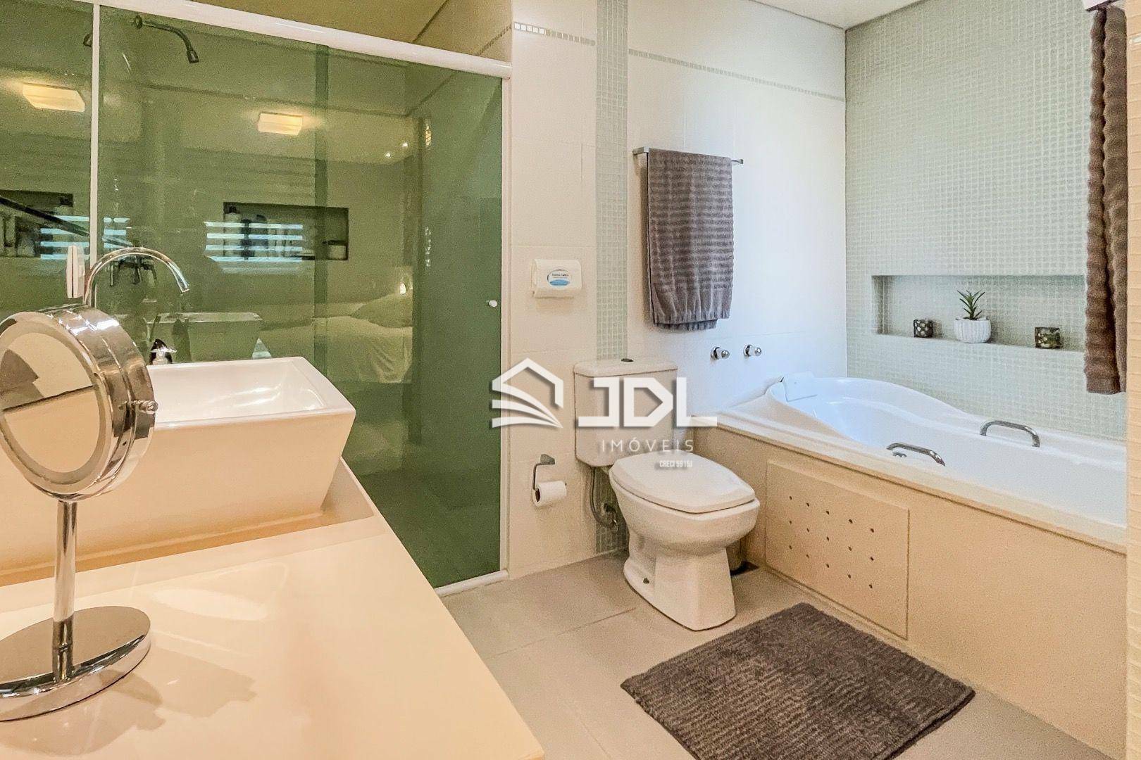 Apartamento à venda com 3 quartos, 149m² - Foto 9