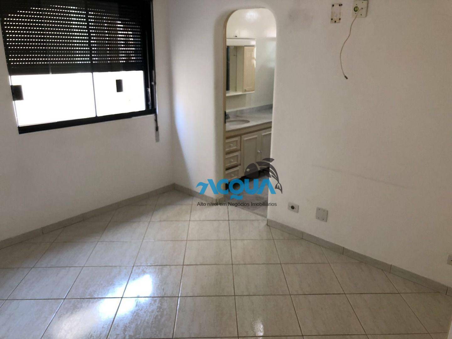 Apartamento à venda com 4 quartos, 136m² - Foto 6