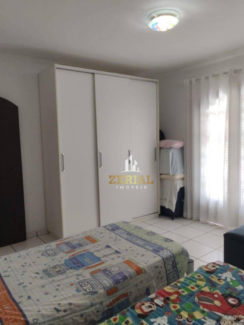 Sobrado à venda com 3 quartos, 245m² - Foto 20