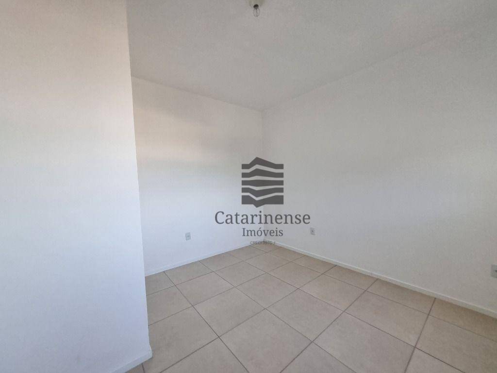 Apartamento à venda com 2 quartos, 55m² - Foto 10