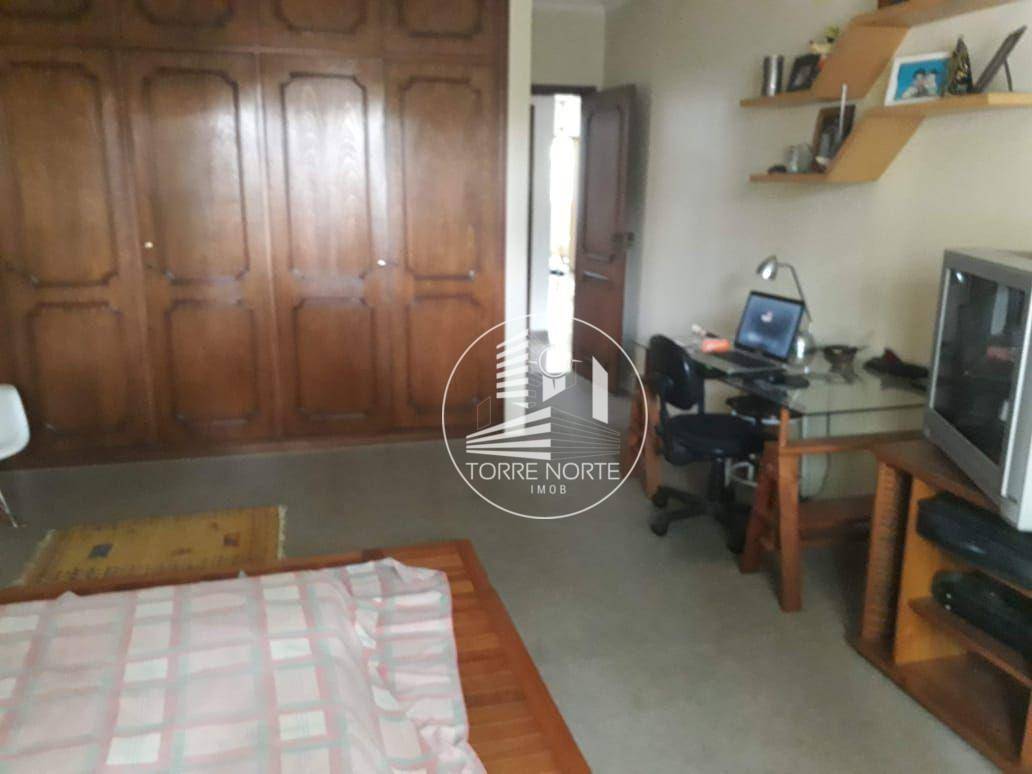 Sobrado à venda com 5 quartos, 480m² - Foto 58