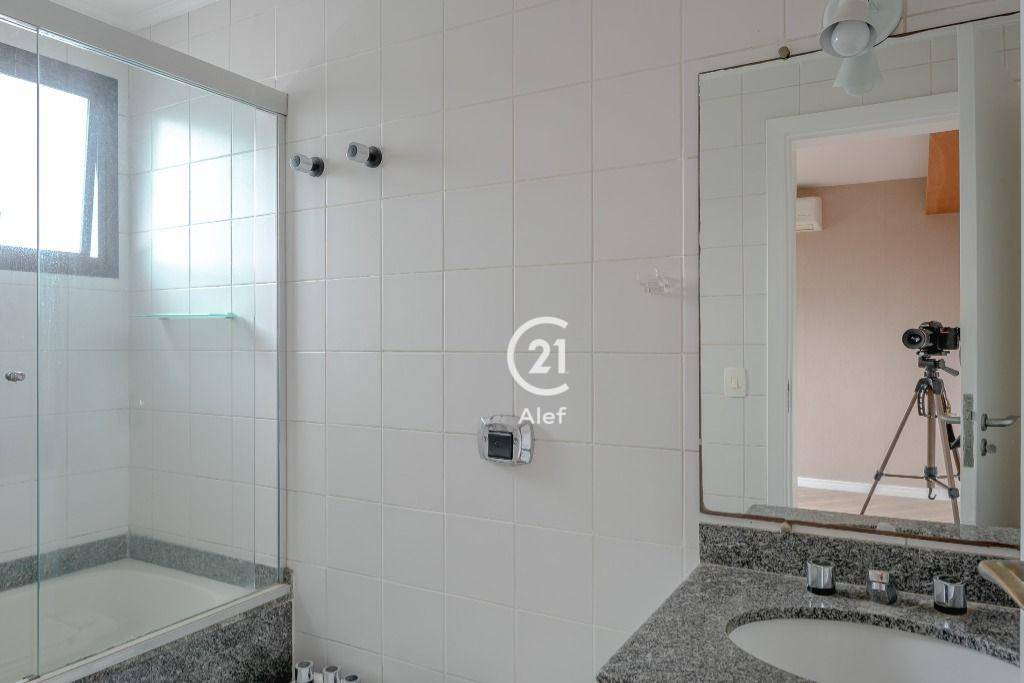 Apartamento à venda com 2 quartos, 103m² - Foto 19