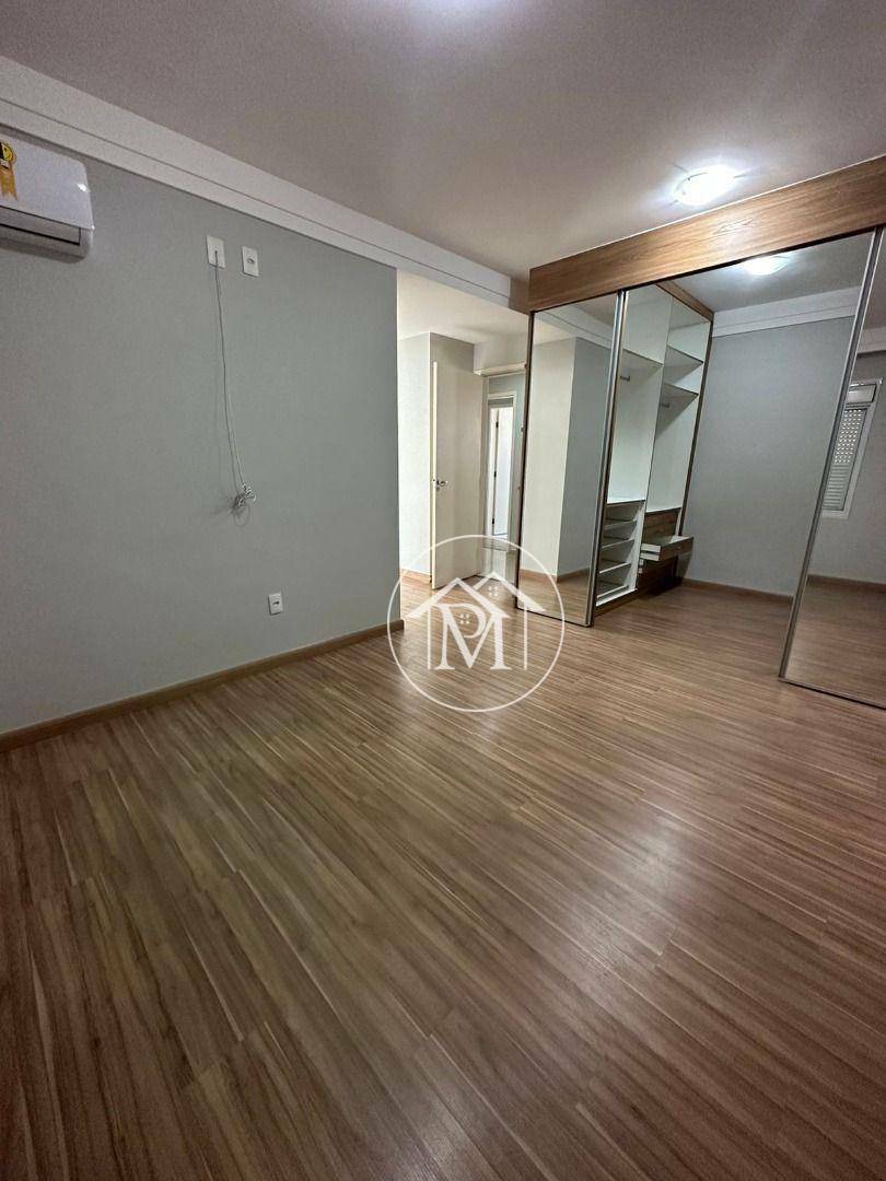 Apartamento à venda com 3 quartos, 123m² - Foto 3