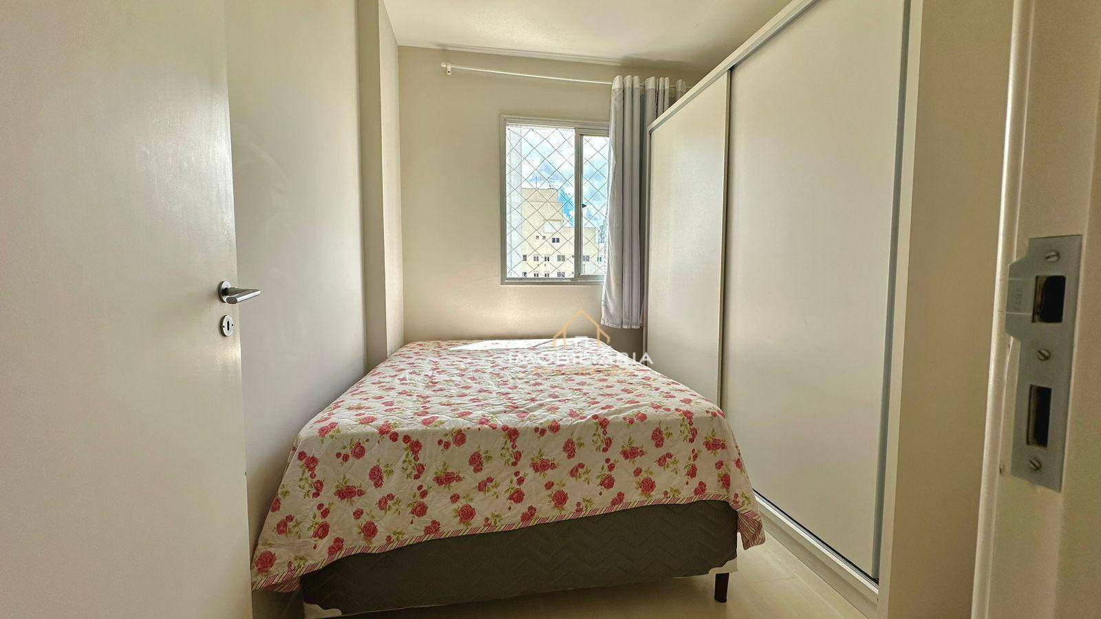 Apartamento para alugar com 3 quartos, 76m² - Foto 21