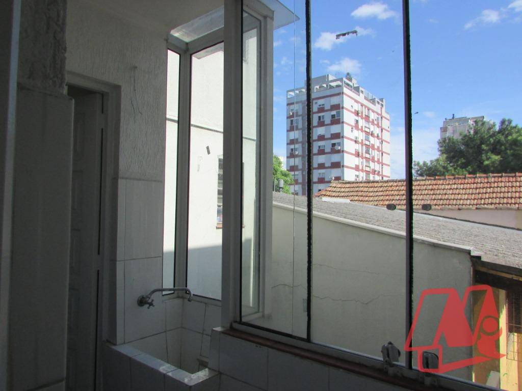 Apartamento à venda com 2 quartos, 67m² - Foto 14