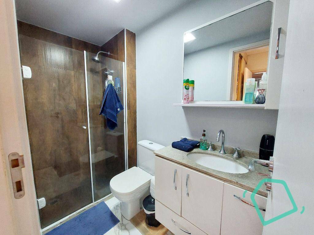 Apartamento à venda com 3 quartos, 186m² - Foto 12