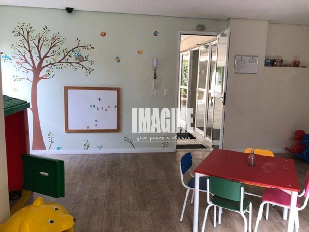 Apartamento à venda com 3 quartos, 93m² - Foto 24