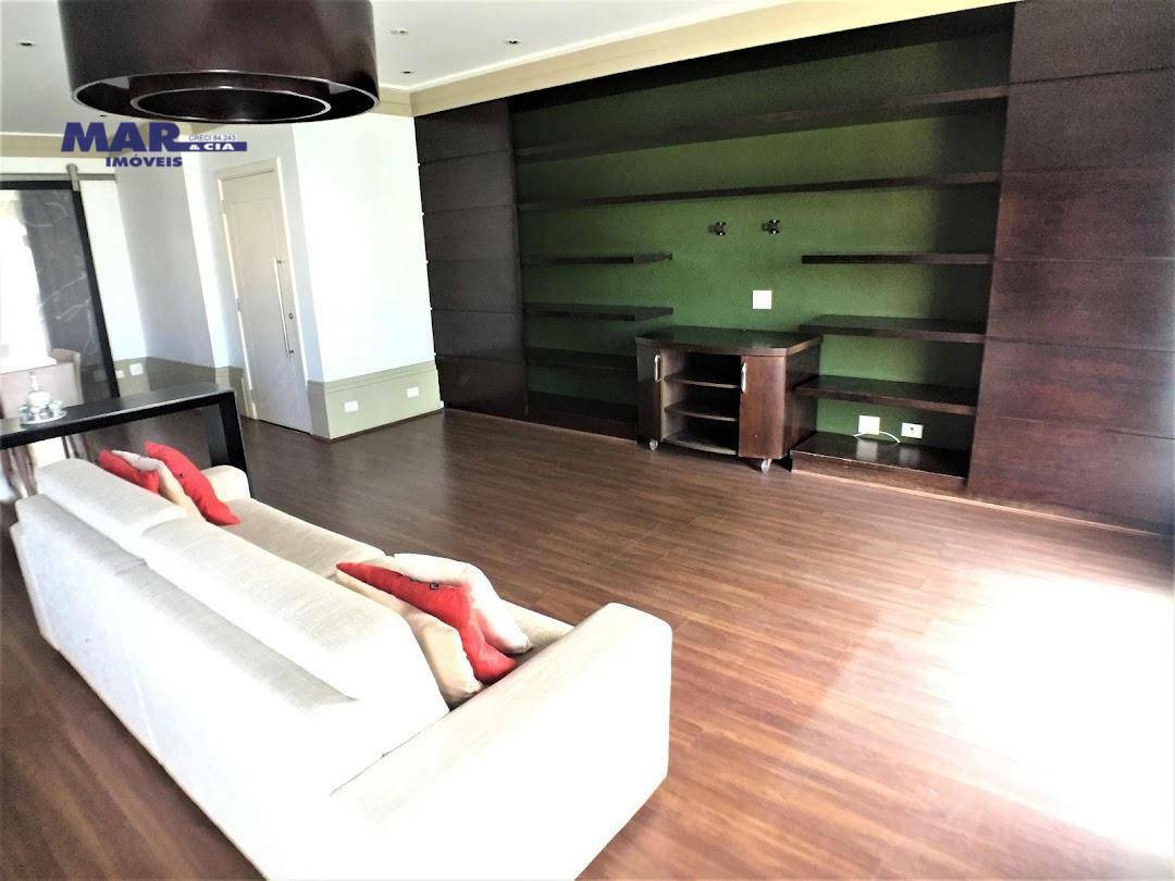 Apartamento à venda com 3 quartos, 200m² - Foto 5