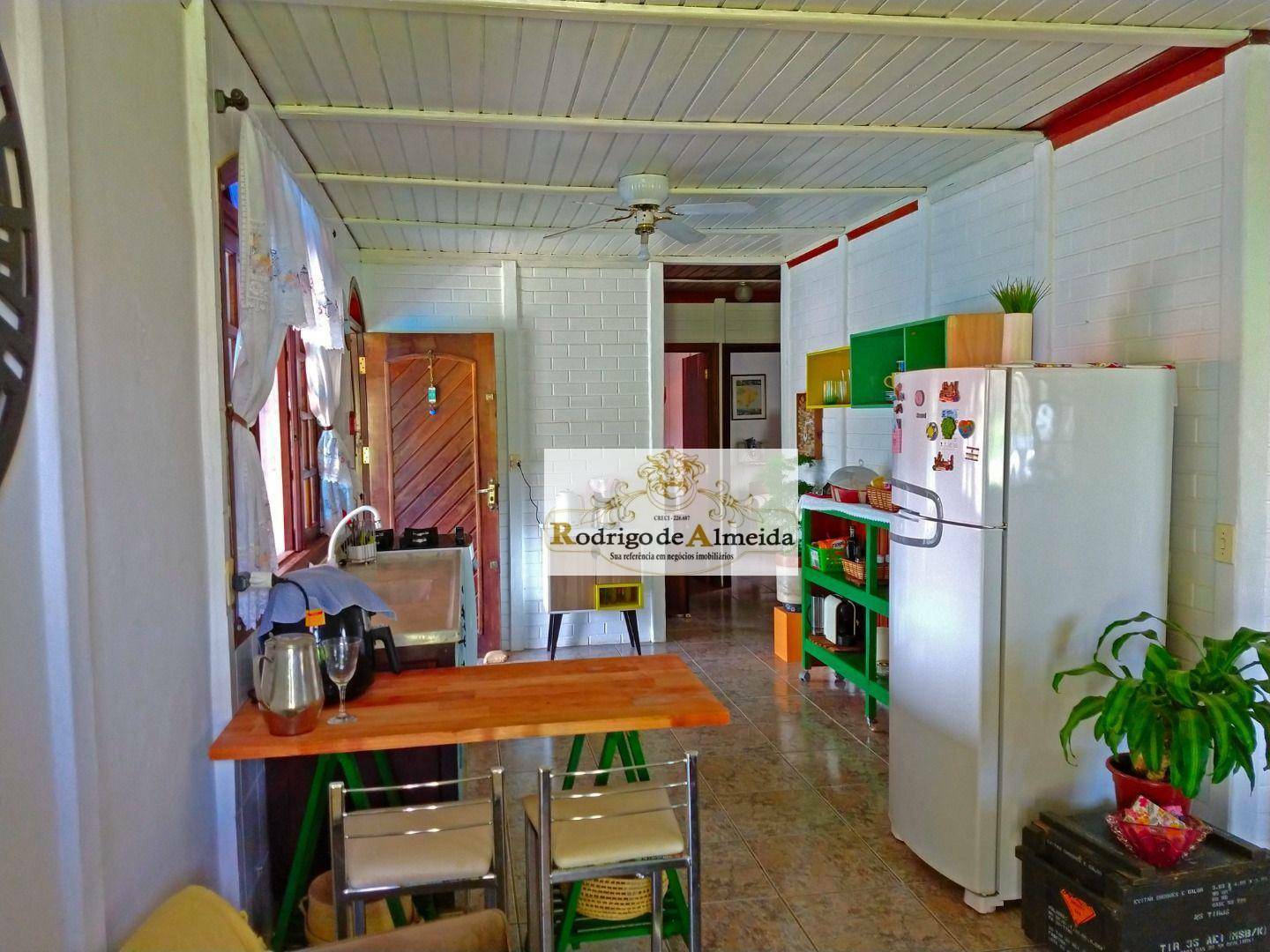 Chácara à venda com 3 quartos, 250m² - Foto 10