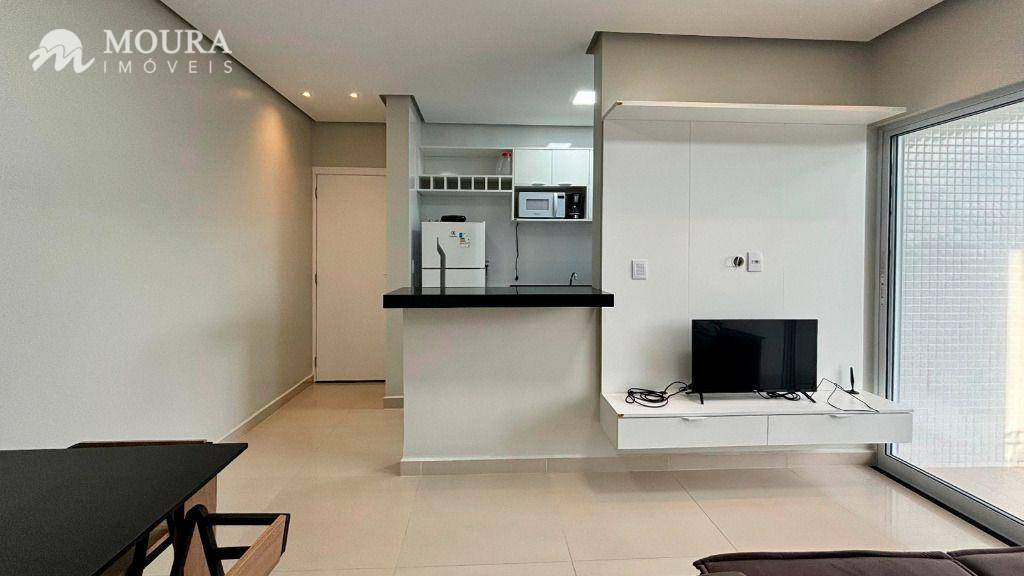 Apartamento para alugar com 3 quartos, 78m² - Foto 4