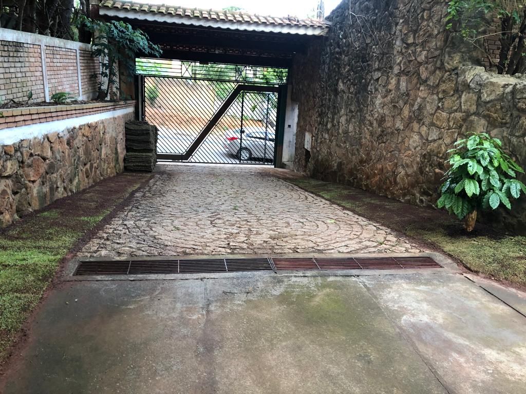 Chácara à venda com 4 quartos, 2754m² - Foto 3