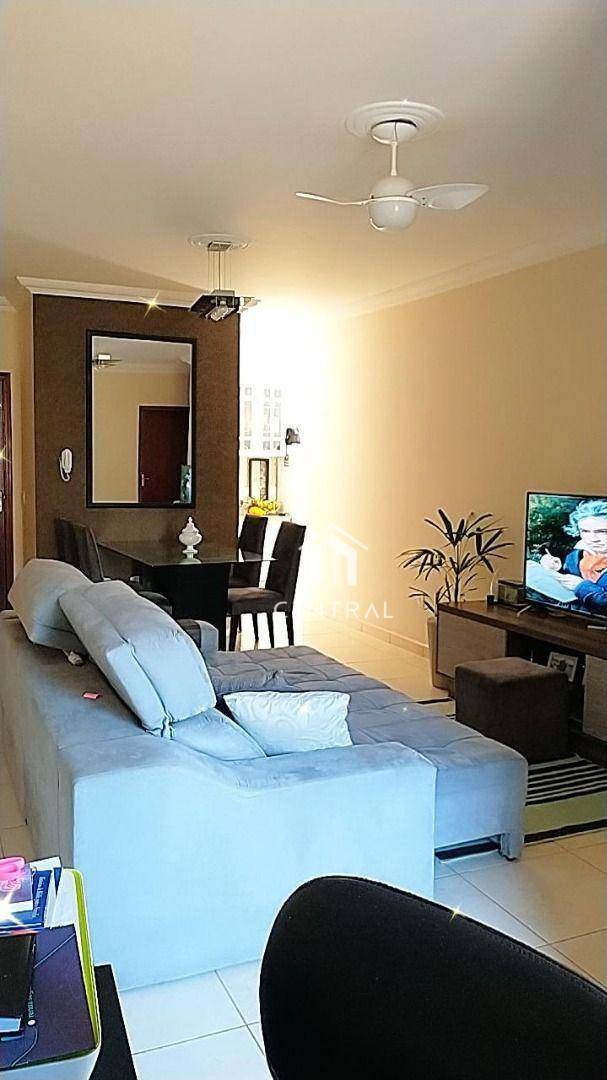 Apartamento à venda com 3 quartos, 88m² - Foto 1