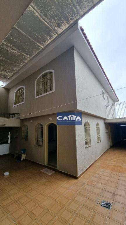 Sobrado à venda com 4 quartos, 300m² - Foto 18