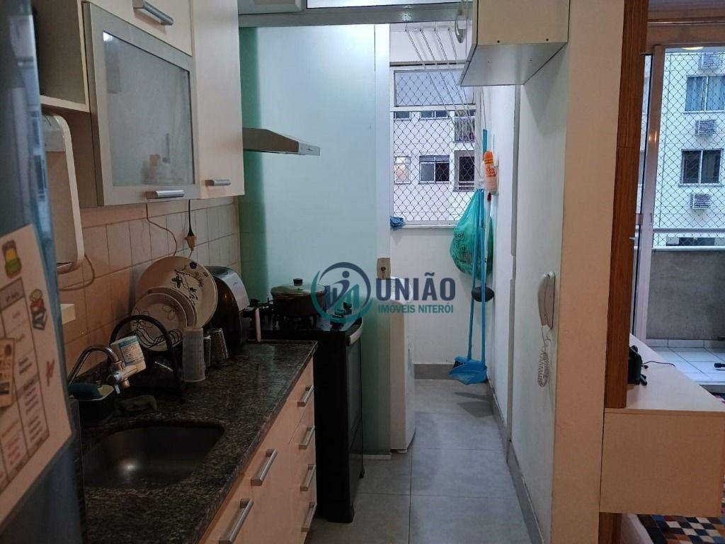 Apartamento à venda com 2 quartos, 69m² - Foto 20