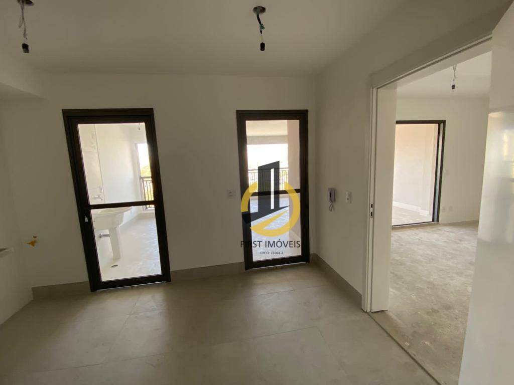 Apartamento à venda com 3 quartos, 147m² - Foto 9