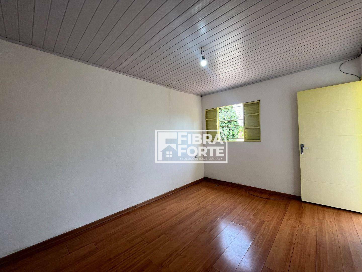 Casa à venda com 3 quartos, 76m² - Foto 11