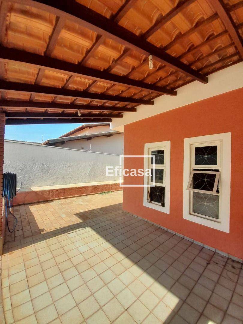 Casa à venda com 3 quartos, 344m² - Foto 16