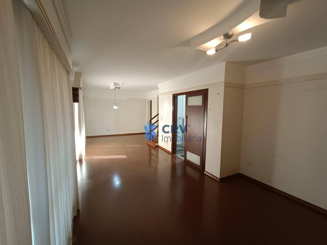 Apartamento à venda com 3 quartos, 160m² - Foto 5