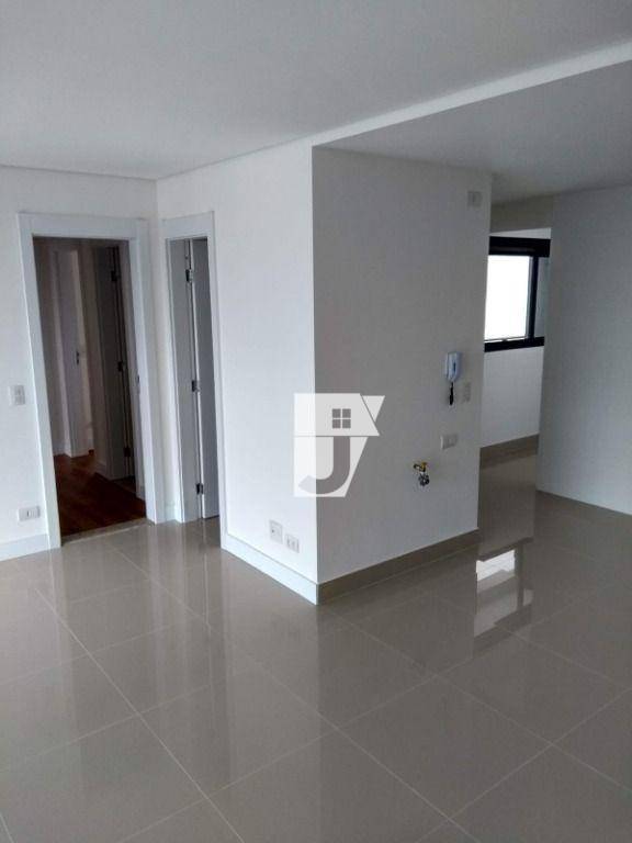 Apartamento à venda com 3 quartos, 110m² - Foto 9