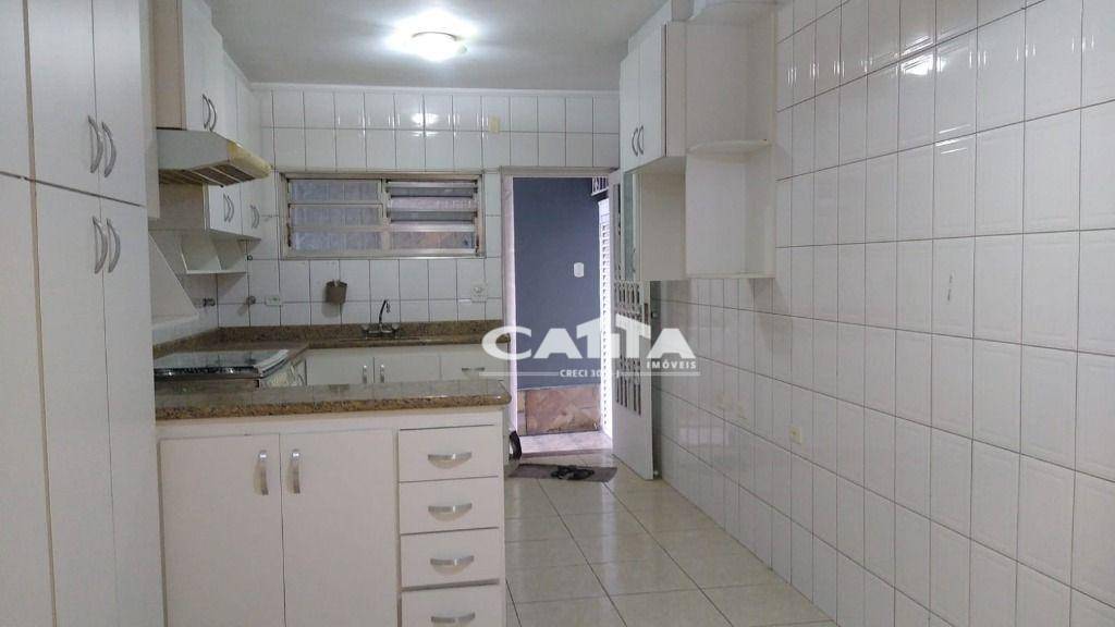 Sobrado à venda e aluguel com 3 quartos, 380m² - Foto 8