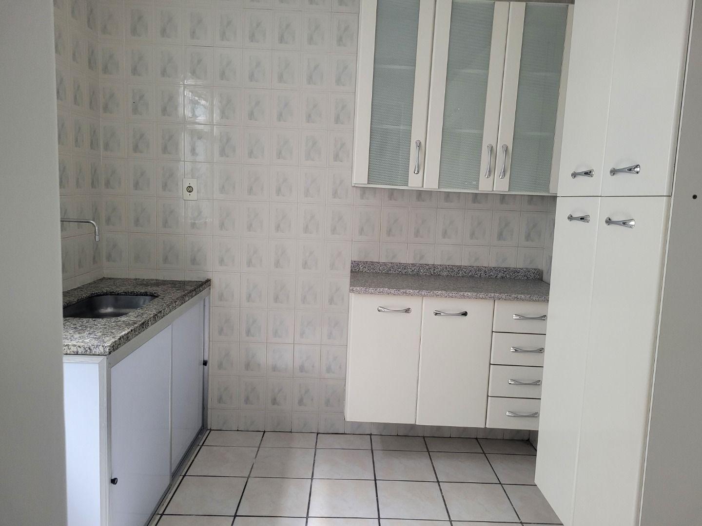 Apartamento à venda com 1 quarto, 52m² - Foto 2