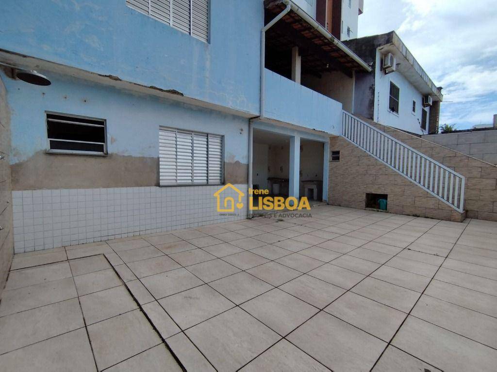 Casa à venda com 3 quartos, 270m² - Foto 46