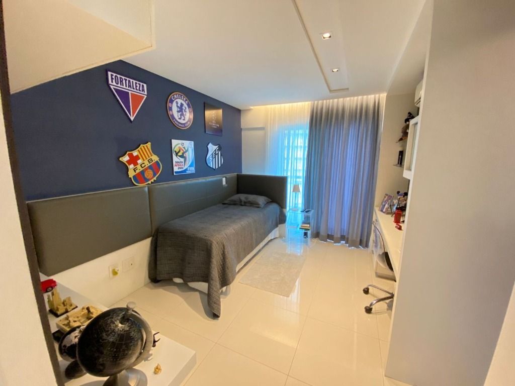 Apartamento à venda com 3 quartos, 212m² - Foto 16