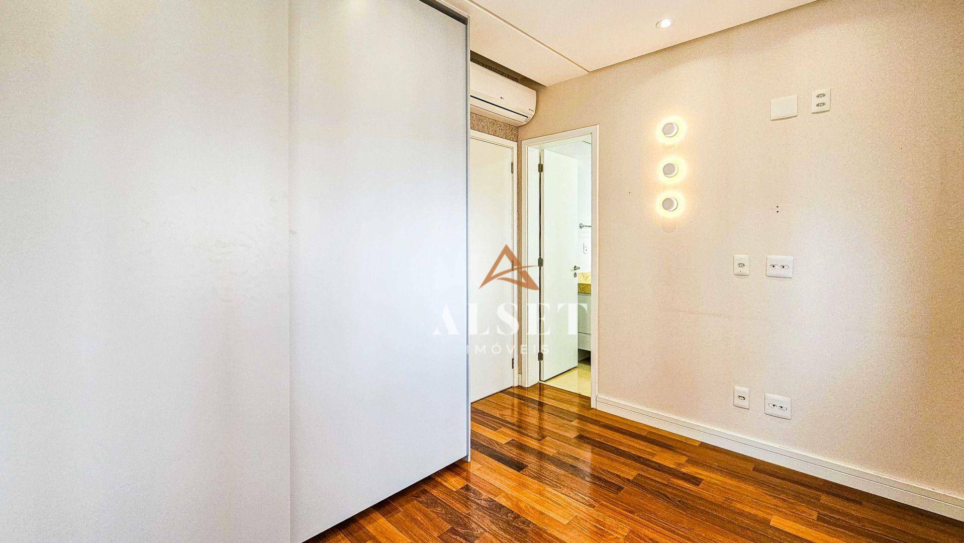 Apartamento à venda com 3 quartos, 165m² - Foto 40