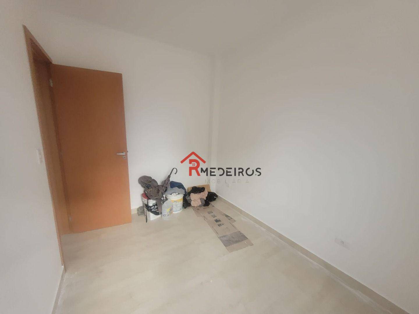 Apartamento à venda com 2 quartos, 63m² - Foto 8