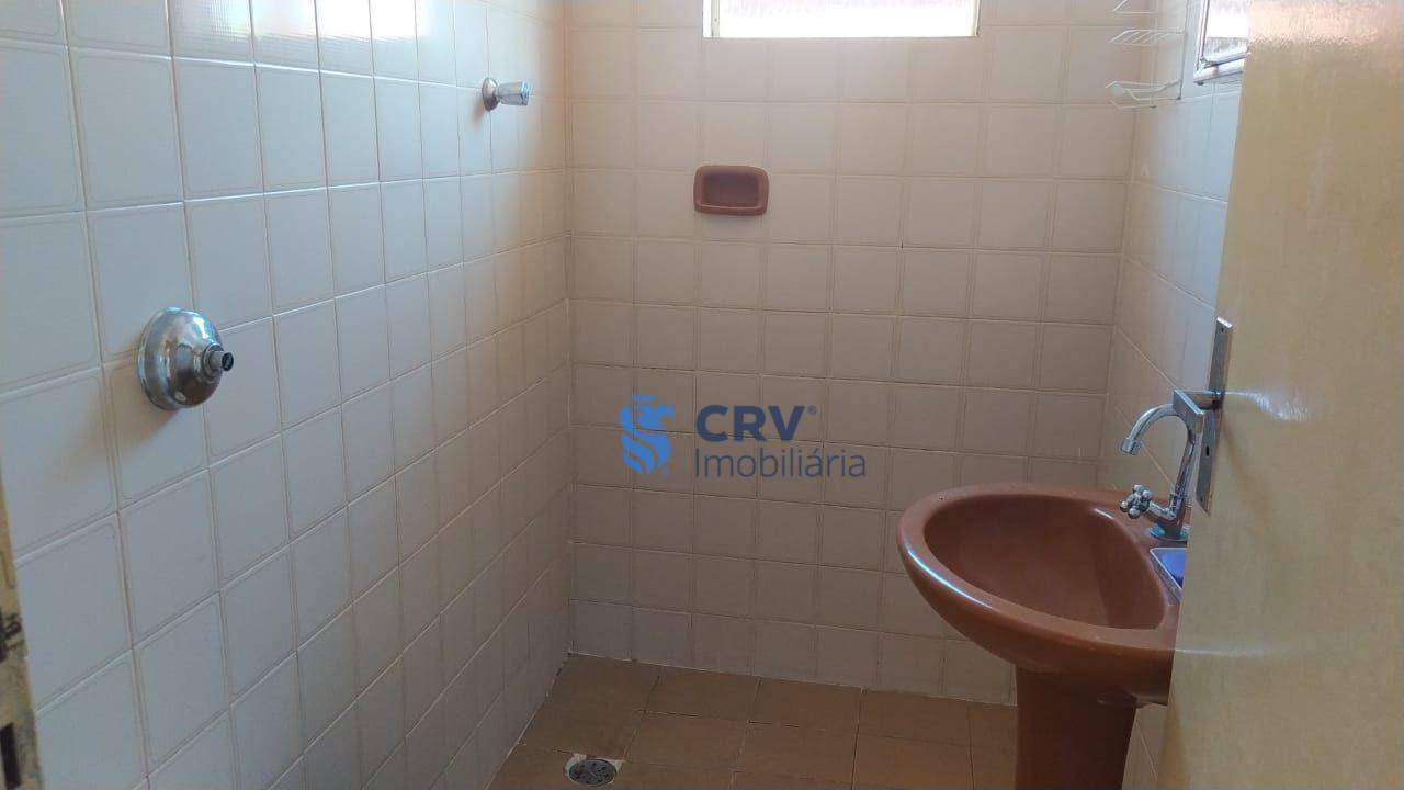 Casa à venda com 3 quartos, 200m² - Foto 8