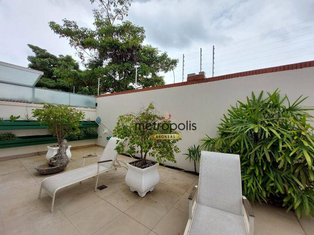 Sobrado à venda e aluguel com 4 quartos, 570m² - Foto 17