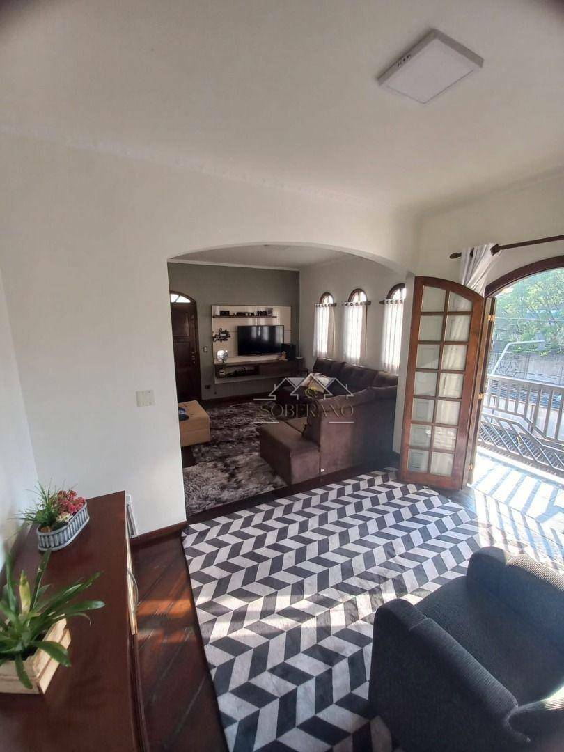 Sobrado à venda com 3 quartos, 326m² - Foto 5