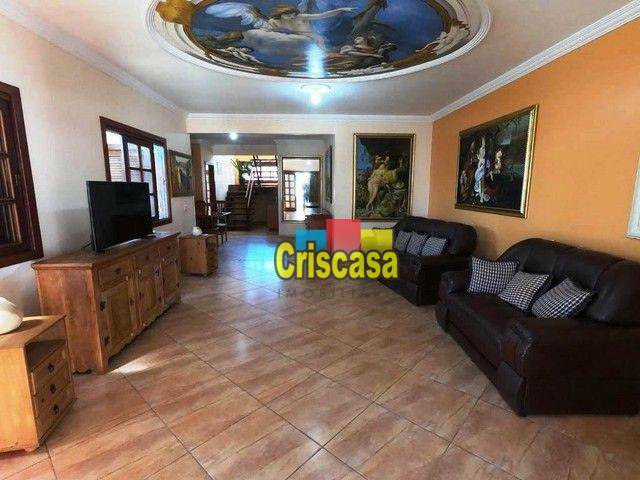 Casa à venda com 5 quartos, 353m² - Foto 2