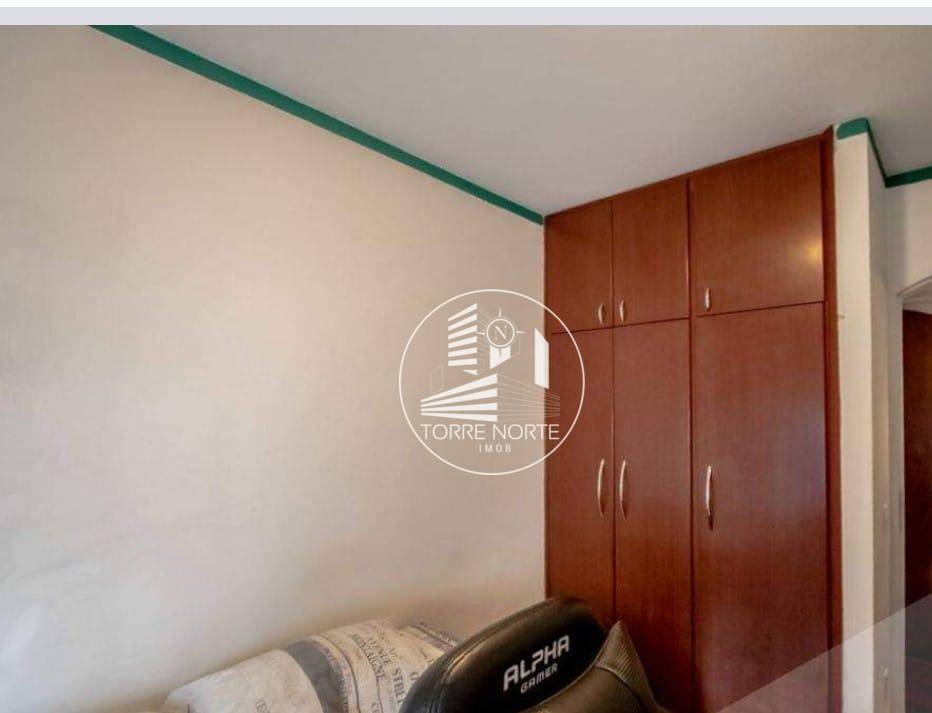 Apartamento à venda com 3 quartos, 130m² - Foto 12