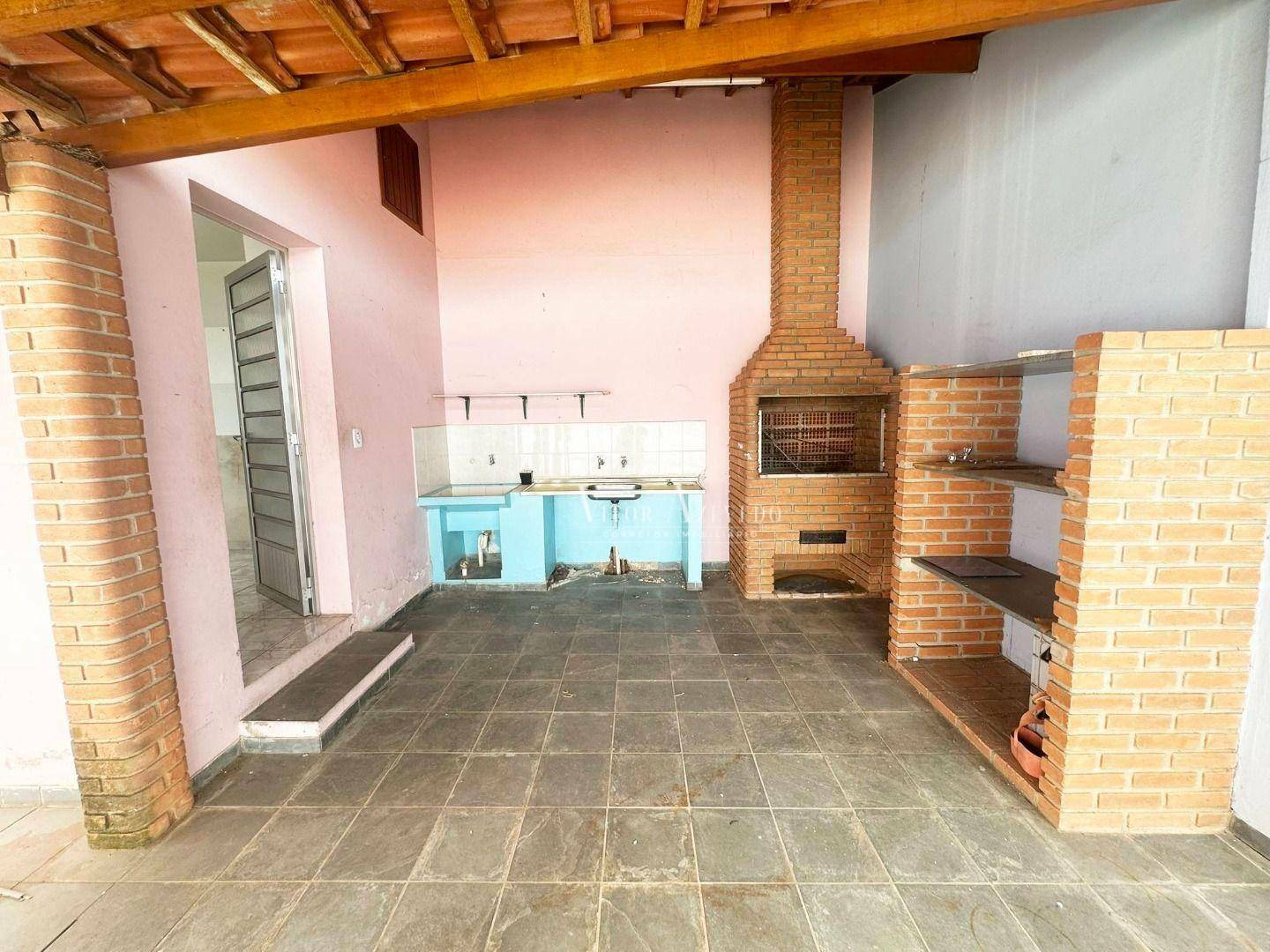 Casa à venda com 4 quartos, 173m² - Foto 10