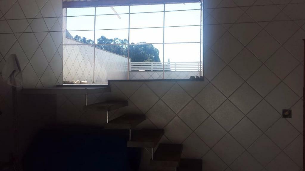 Sobrado à venda com 3 quartos, 333m² - Foto 8